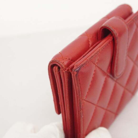 Chanel Matelasse Lambskin Wallet Red Women's - Picture 7 of 16